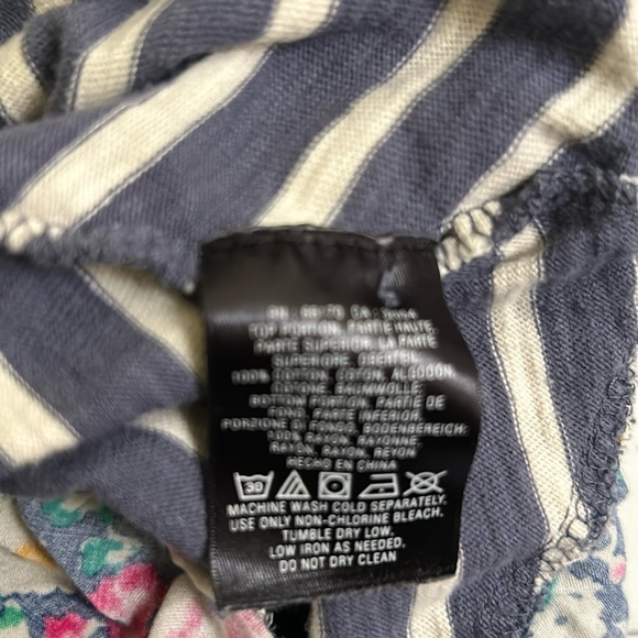 Anthropologie fairley floral size Large long sleeves striped gray white - Picture 8 of 9